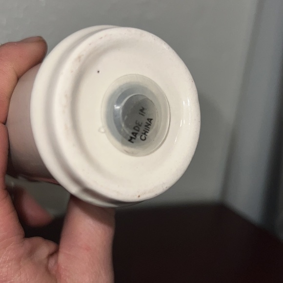 Vintage Atico Intl Let It Snow Christmas Stoneware Shaker 1998 Tableware Holiday - Picture 4 of 5